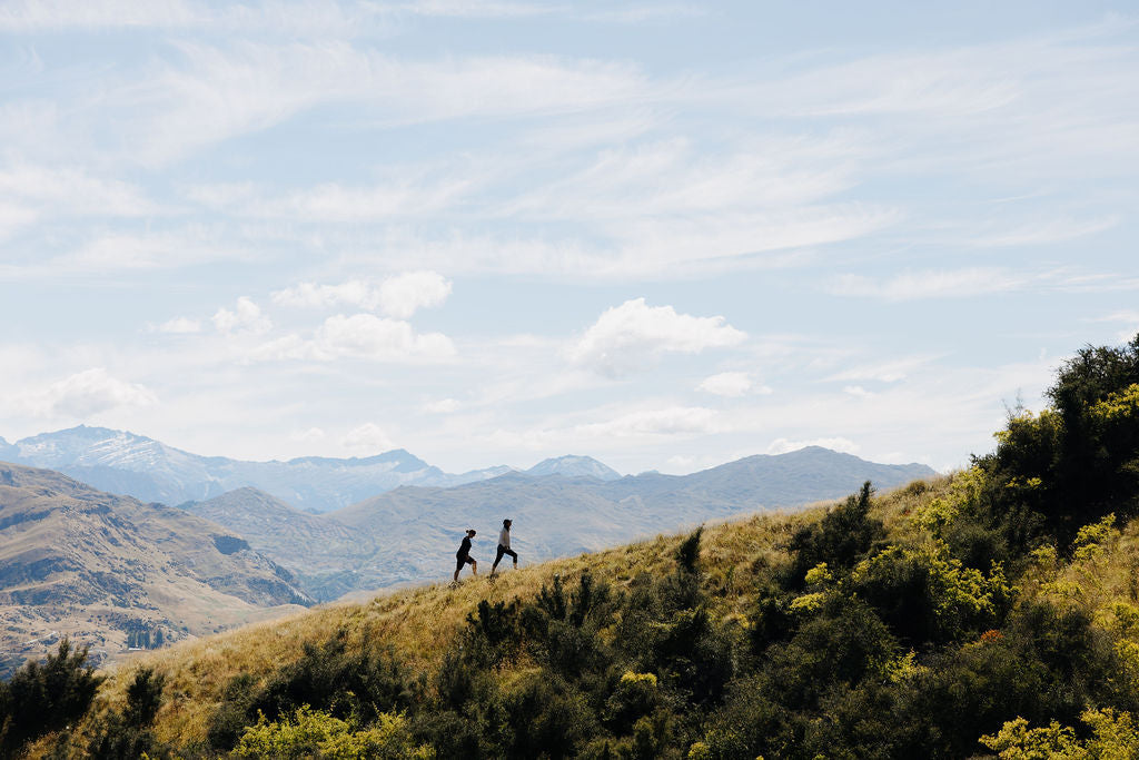 Knee Replacement Recovery for Active Kiwis: Getting Back to Tramping, Golf, and the Garden